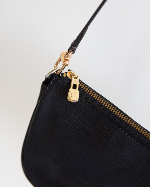 Louis Vuitton Vintage Epi Leather Pochette